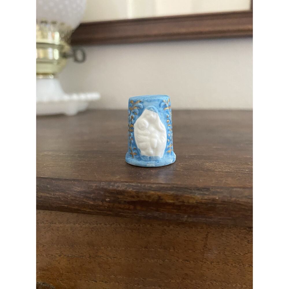 Vintage Mary & Jesus Painted Ceramic Thimble Christmas Holiday Trinket